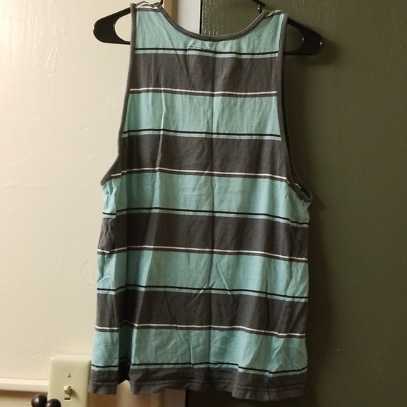 Shirt - Picture 3 of 3